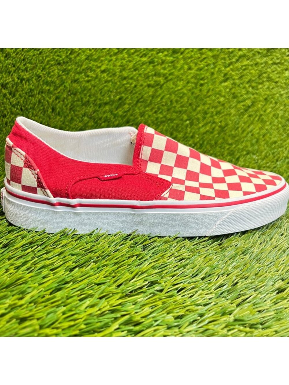 Vans Classic Slip-On Checkboard Womens Size 6.5 Red Athletic Shoes Sneakers